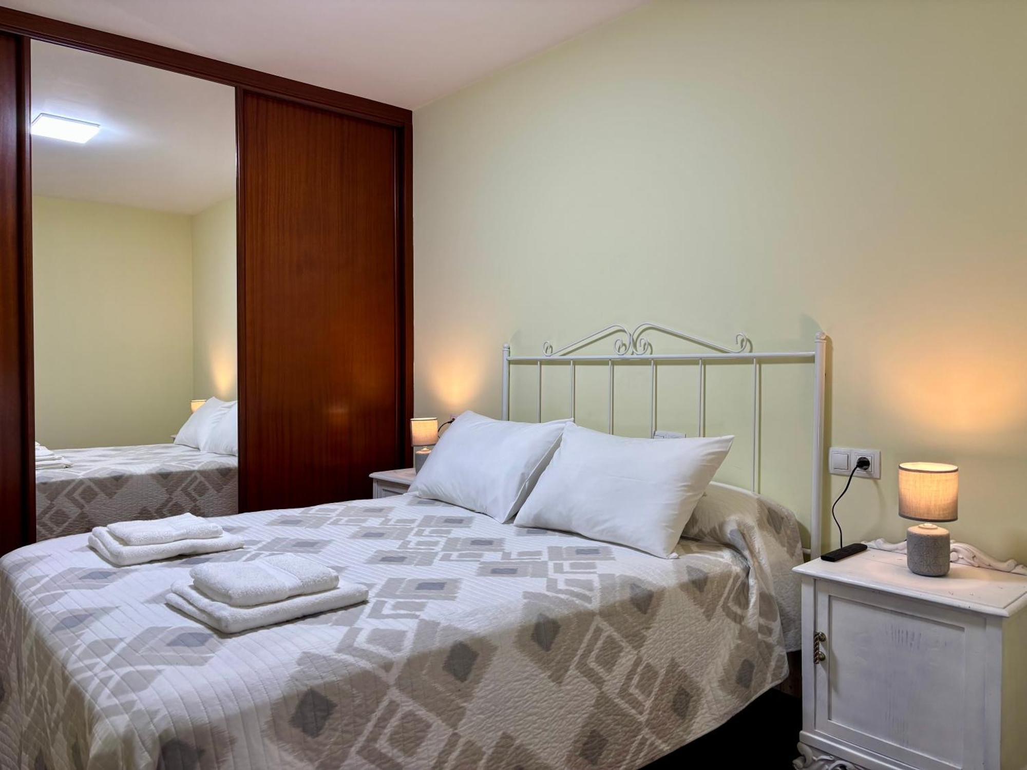 Apartamento Ribeira Sacra Monforte De Lemos Ngoại thất bức ảnh